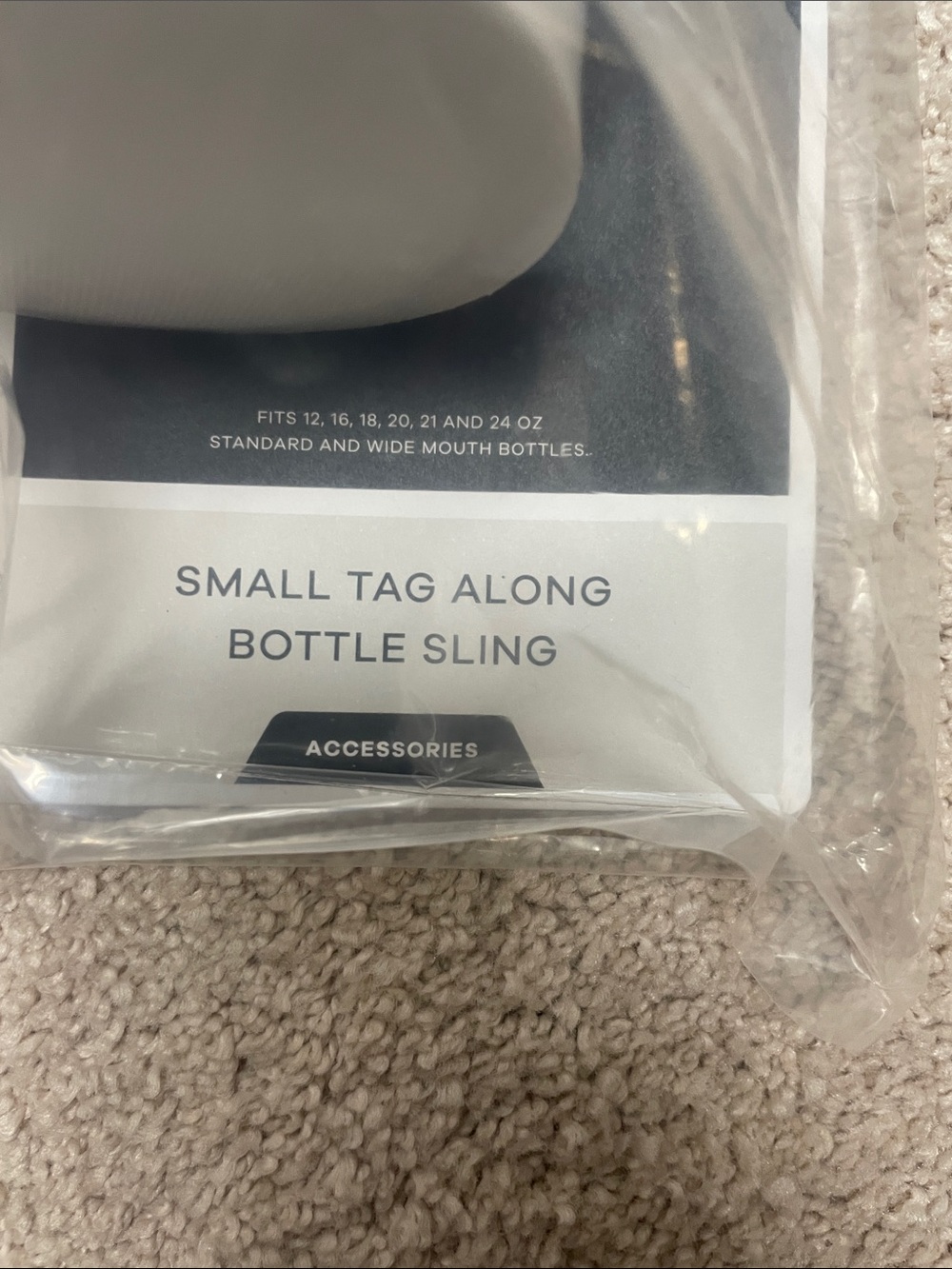 Hydro Flask Bottle Sling - Light Gray Carry Case with Strap - Picture 4 of 6